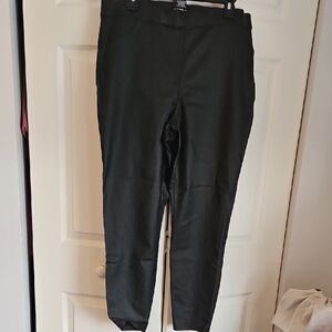 Zac & Rachel Black Faux Leather Leggings